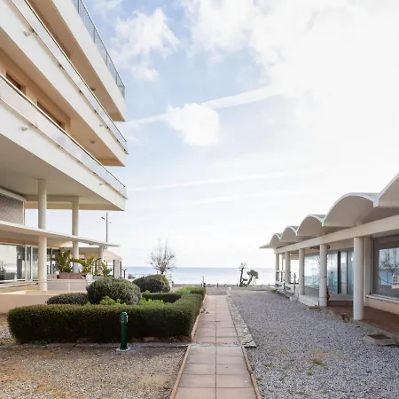 Le Grand Large-5 By Interhome *