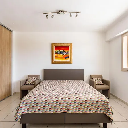 Apartamento Le Grand Large-5 By Interhome